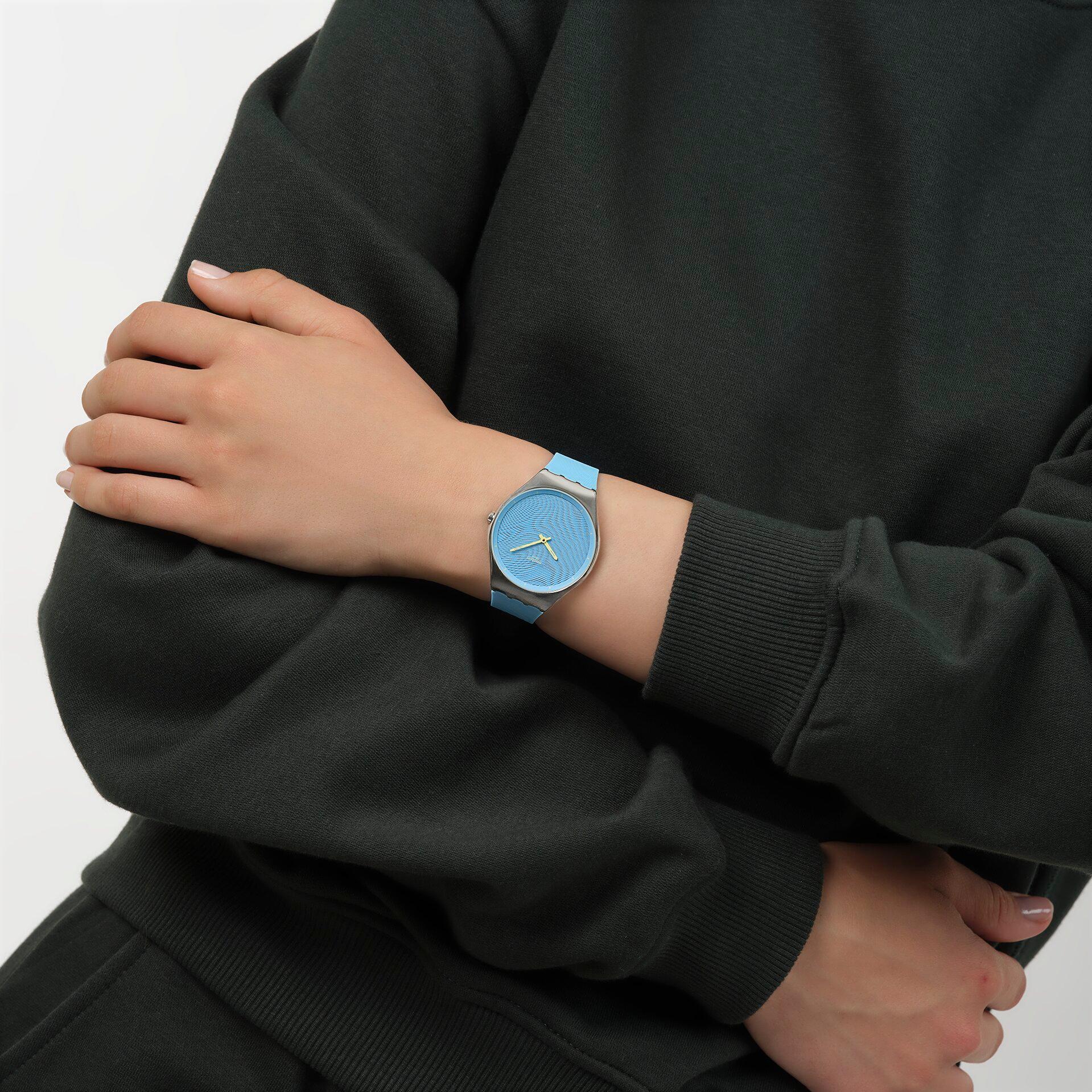 Swatch IRIDESCENTLY BLUE SYXS164 Unisexuhr Swatch IRIDESCENTLY BLUE SYXS164 Unisexuhr