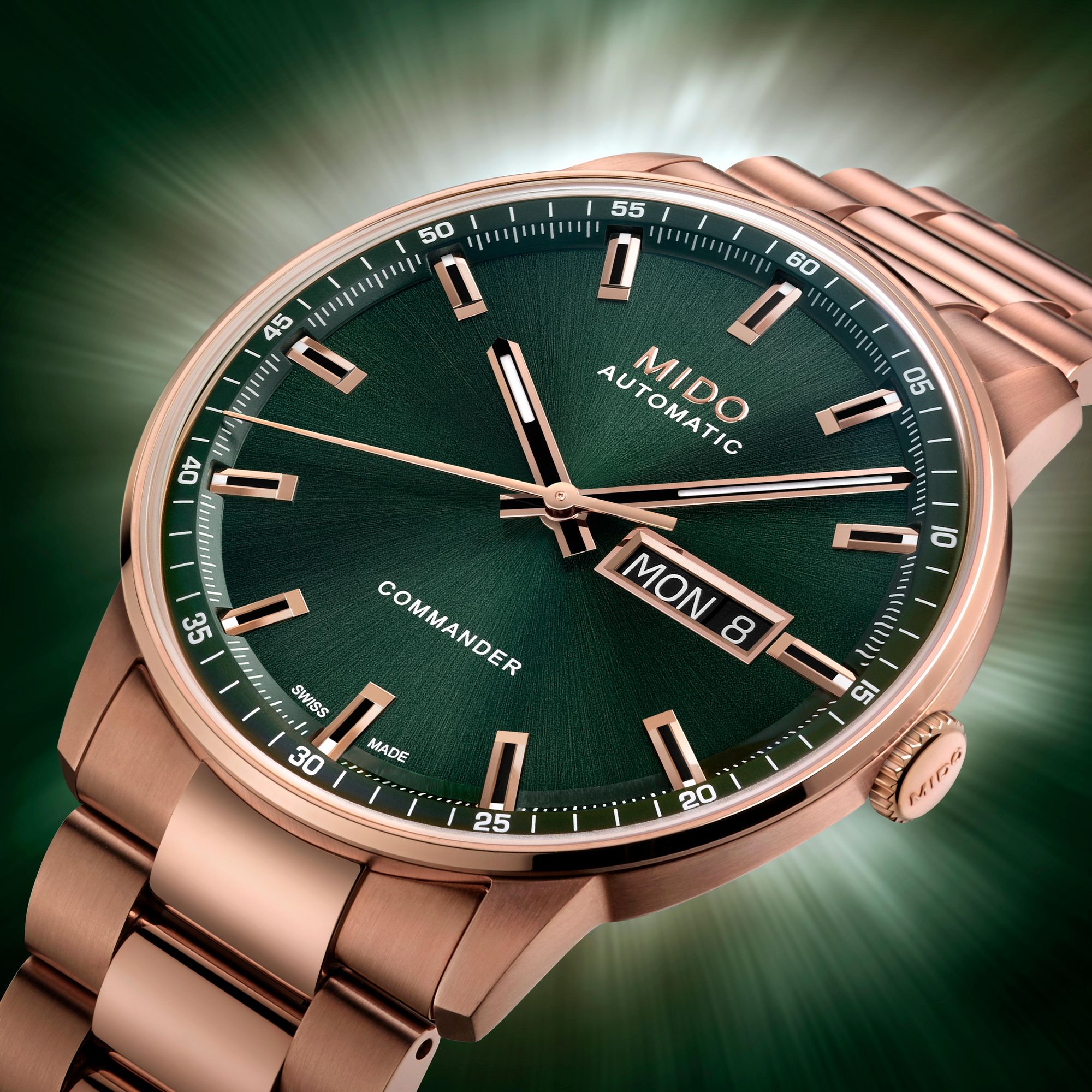 Mido COMMANDER II Datoday M0214303309100 Orologio automatico uomo rivestito in PVC Mido COMMANDER II Datoday M0214303309100 Orologio automatico uomo rivestito in PVC