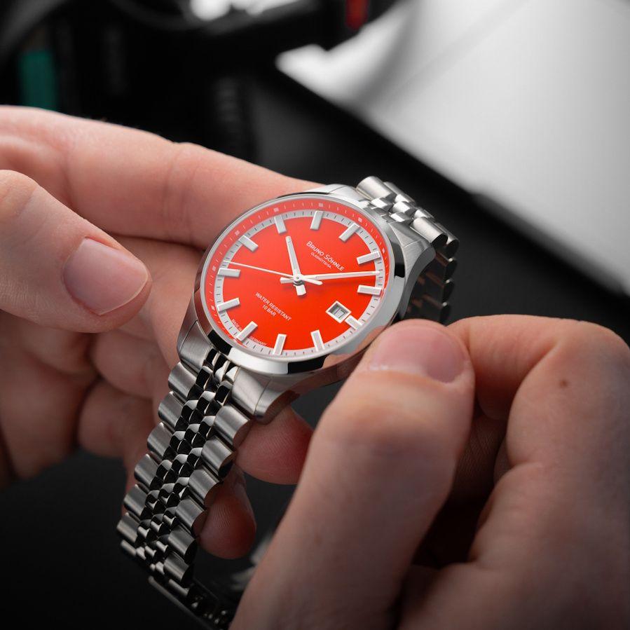 BRUNO SÖHNLE UHRENATELIER GLASHÜTTE/SA Turin Automatik "Bright Red" 17-12230-540 Unisex horloge BRUNO SÖHNLE UHRENATELIER GLASHÜTTE/SA Turin Automatik "Bright Red" 17-12230-540 Unisex horloge