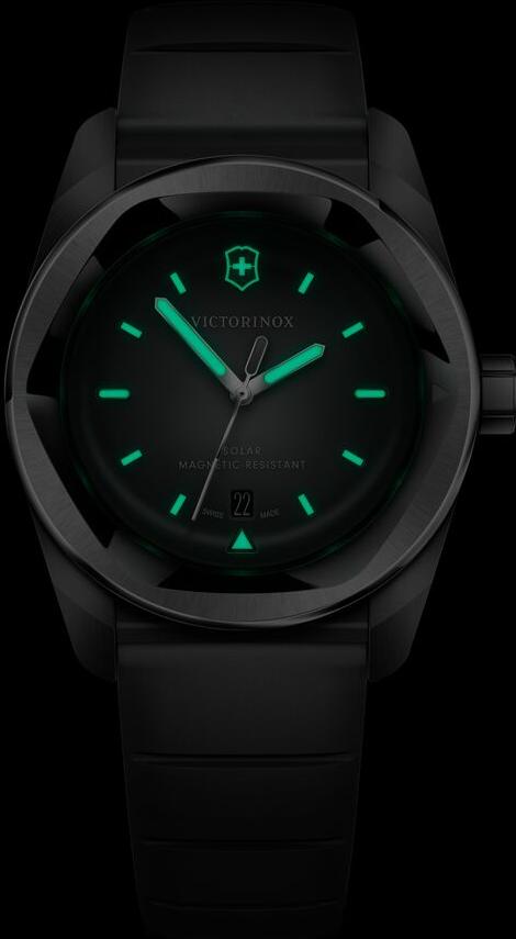 Victorinox Swiss Army Concept One Solar 242052 Montre Unisexe Victorinox Swiss Army Concept One Solar 242052 Montre Unisexe