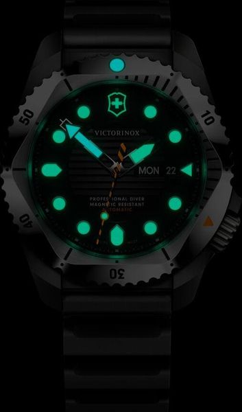 Victorinox Swiss Army Dive Pro 242070 Unisex horloge Duikhorloge Victorinox Swiss Army Dive Pro 242070 Unisex horloge Duikhorloge