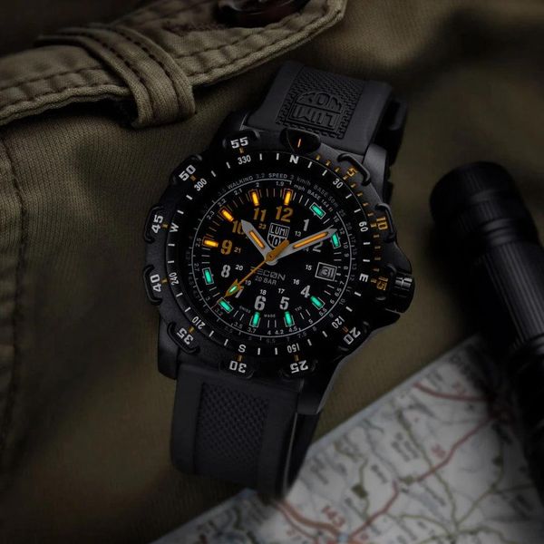 Luminox RECON POINT MAN HERITAGE 8820H SERIES XL.8825.H.2 Herrenarmbanduhr Luminox RECON POINT MAN HERITAGE 8820H SERIES XL.8825.H.2 Herrenarmbanduhr