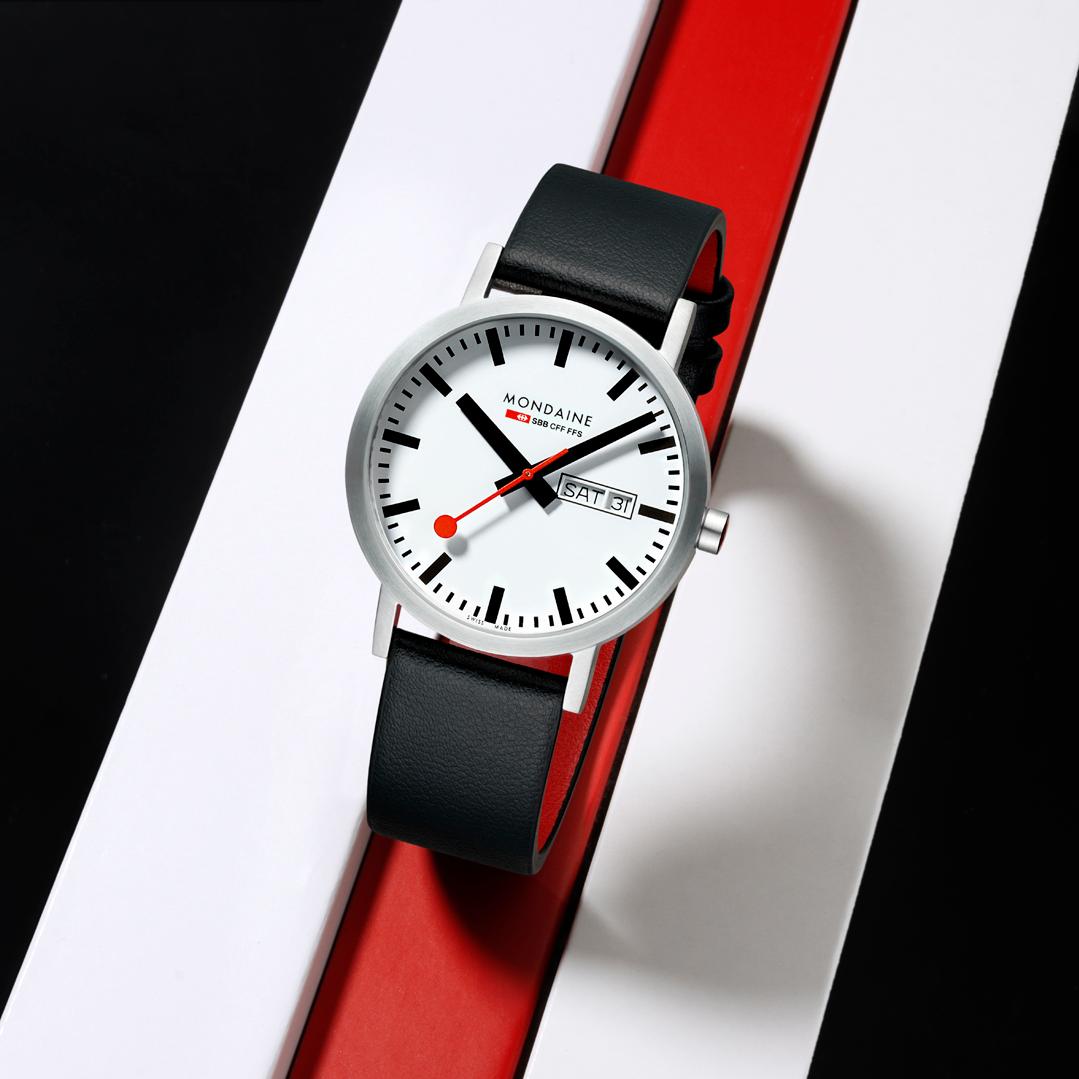 Mondaine A667.30360.11SBBV Unisexuhr Mondaine A667.30360.11SBBV Unisexuhr