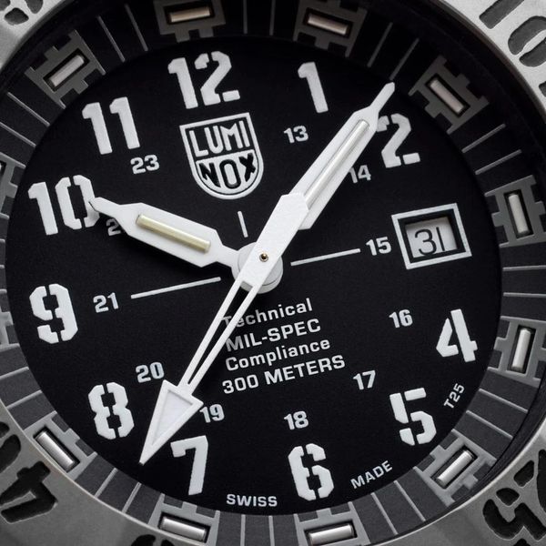 Luminox MIL-SPEC 3350 SERIES XL.3351.2 Herrenarmbanduhr Luminox MIL-SPEC 3350 SERIES XL.3351.2 Herrenarmbanduhr