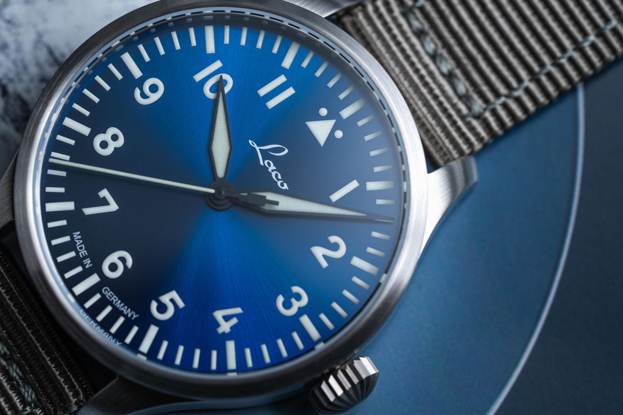 Laco Augsburg Blaue Stunde 42 862100.2 Orologio automatico uomo Made in Germany Laco Augsburg Blaue Stunde 42 862100.2 Orologio automatico uomo Made in Germany