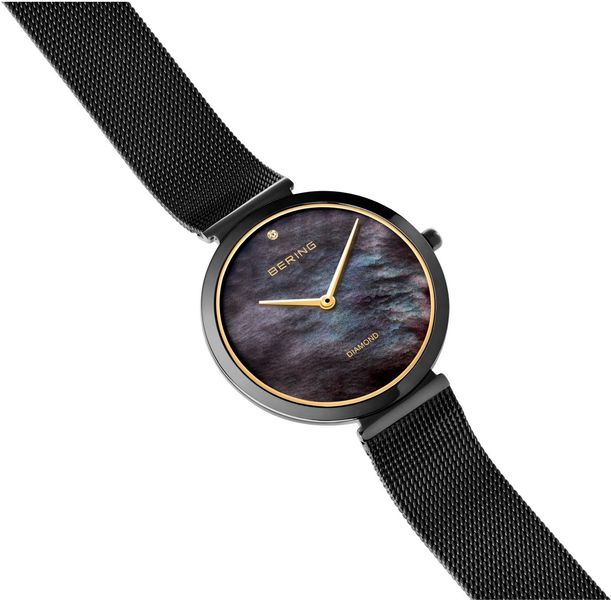 Bering Classic 18132-132 Dames armbandhorloge