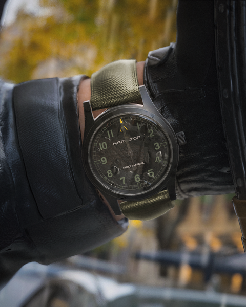 Hamilton Khaki Field Call of Duty Modern Warfare 4 H69469930 Unisex