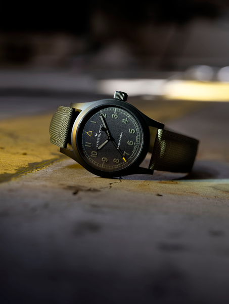 Hamilton Khaki Field Call of Duty Modern Warfare 4 H69469930 Unisex