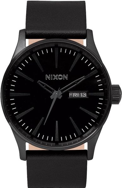 Nixon Sentry Leather A105-001 Herrenarmbanduhr Design Highlight Nixon Sentry Leather A105-001 Herrenarmbanduhr Design Highlight