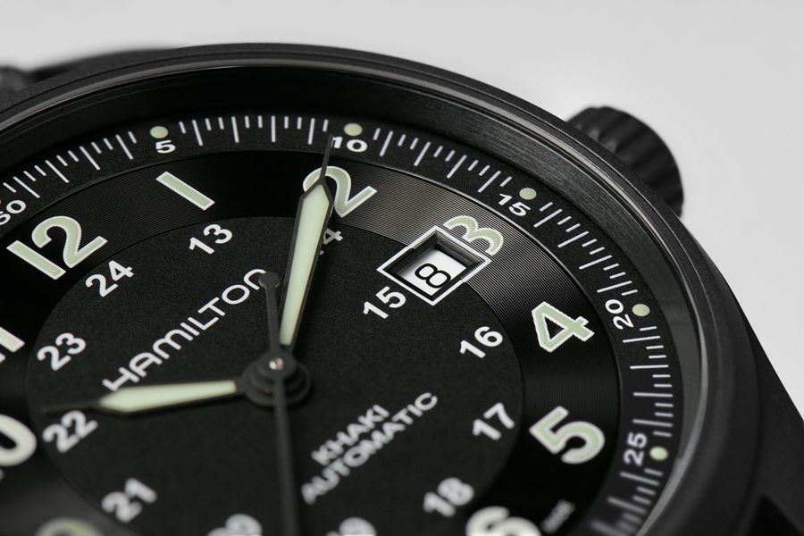 Hamilton Khaki Titanium H70575733 Automatic Mens Watch Excellent readability Hamilton Khaki Titanium H70575733 Automatic Mens Watch Excellent readability