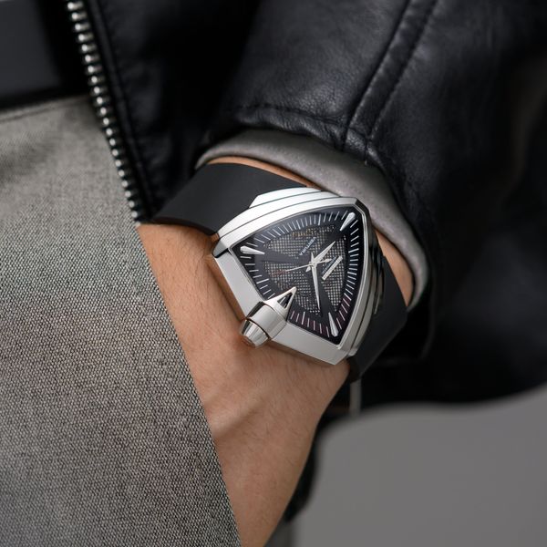 Hamilton Ventura XXL H24655331 Reloj elegante para hombres Momento Estelar de Diseño Hamilton Ventura XXL H24655331 Reloj elegante para hombres Momento Estelar de Diseño